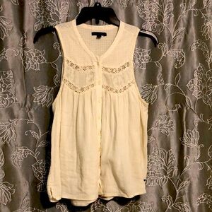American Eagle Sleeveless blouse